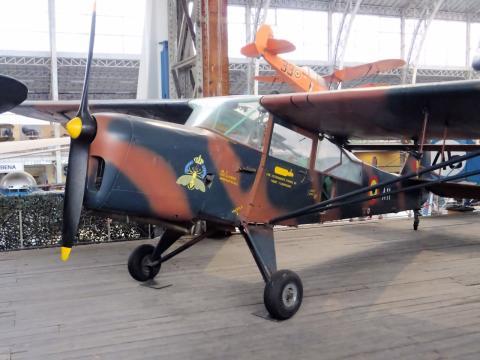 Auster AOP6