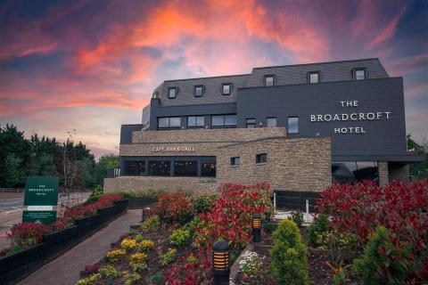 Broadcroft Hotel