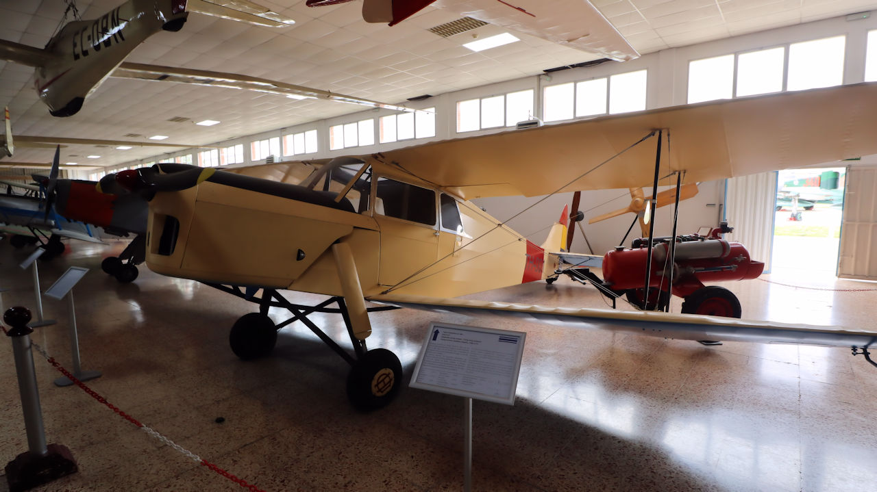 de Havilland DH-87 A Hornet Moth